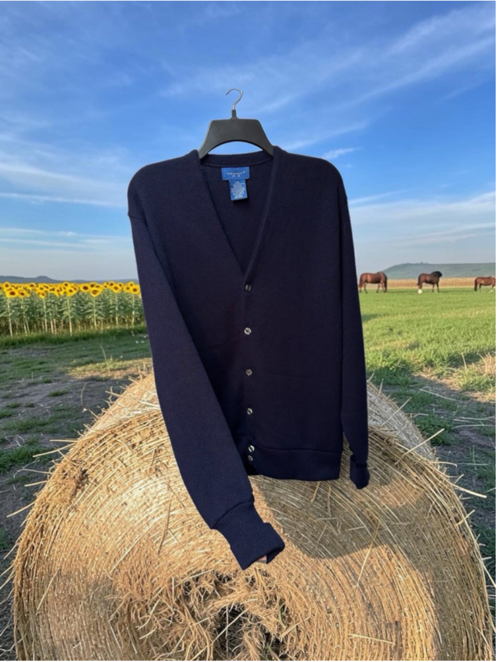 Towncraft Womens Cardigan Knit Sweater Medium Navy Blue Business Career Buttons